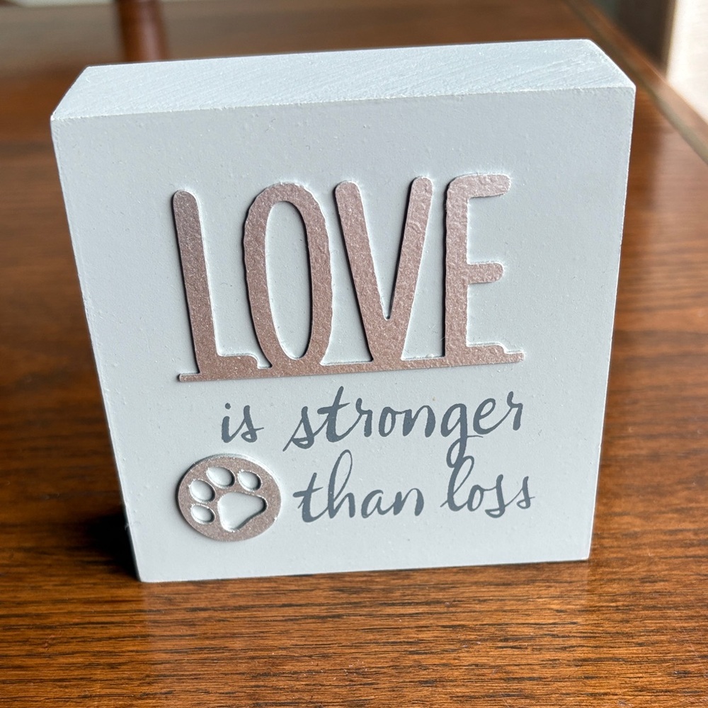 Free w bundle Hallmark grey standing plaque Loss of Pet Message&pawprint NWOT